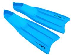 Ласты Marlin ALPHA aqua blue - это тренировочные силиконовые ласты с удлиненной лопастью, которые подходят как для оздоровительного, так и для профессионального плавания, а также могут использоваться в бассейне и открытой воде.